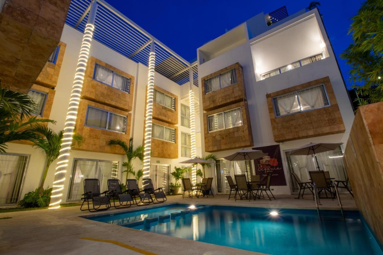 Hotel Villas Segovia Suites Playa Del Carmen Ngoại thất bức ảnh