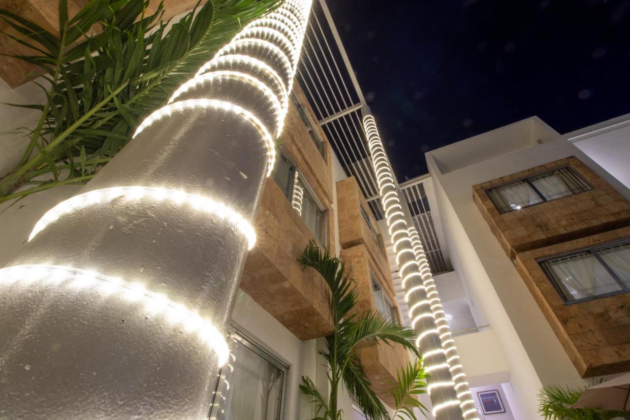 Hotel Villas Segovia Suites Playa Del Carmen Ngoại thất bức ảnh